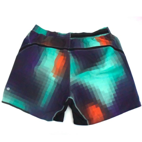 LULULEMON Surge Shorts w Liner Nordic Lights - Picture 6 of 7